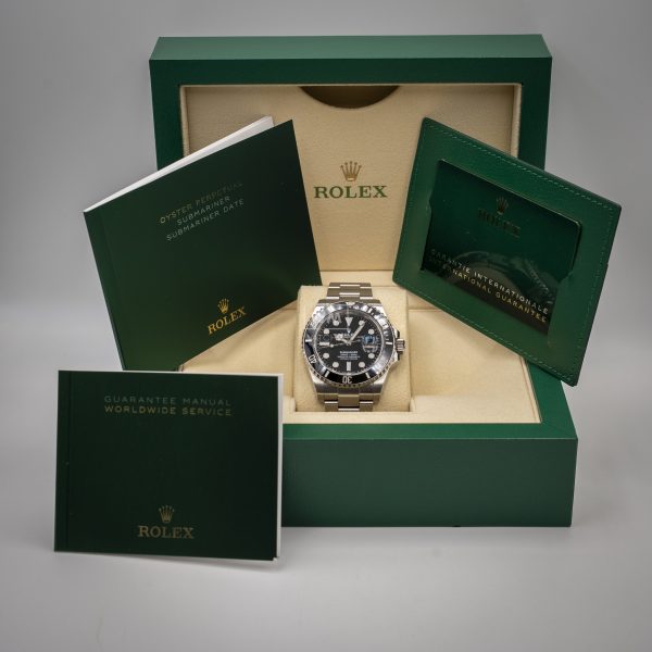 Rolex Submariner Date 126610LN Muy buen estado 2023