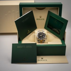 Rolex GMT-MASTER II "Zombie" 126713GRNR 2023 Buen estado